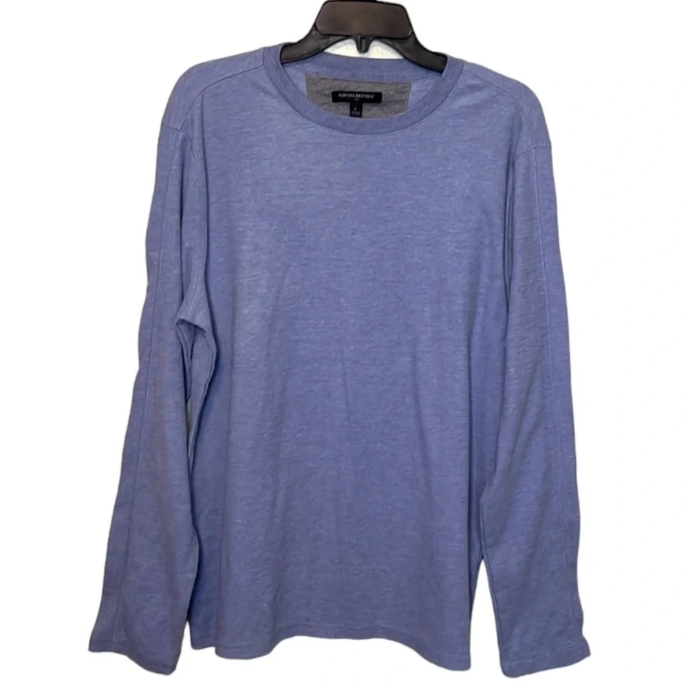 BANANA REPUBLIC men’s long sleeve, crewneck shirt, light blue size large